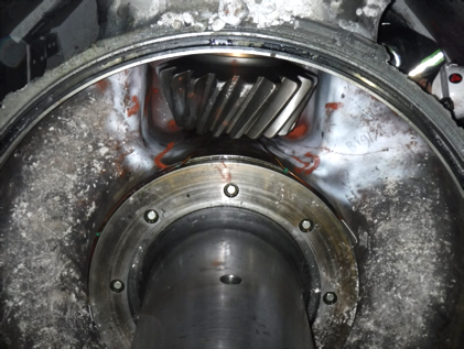 Crusher component inspection